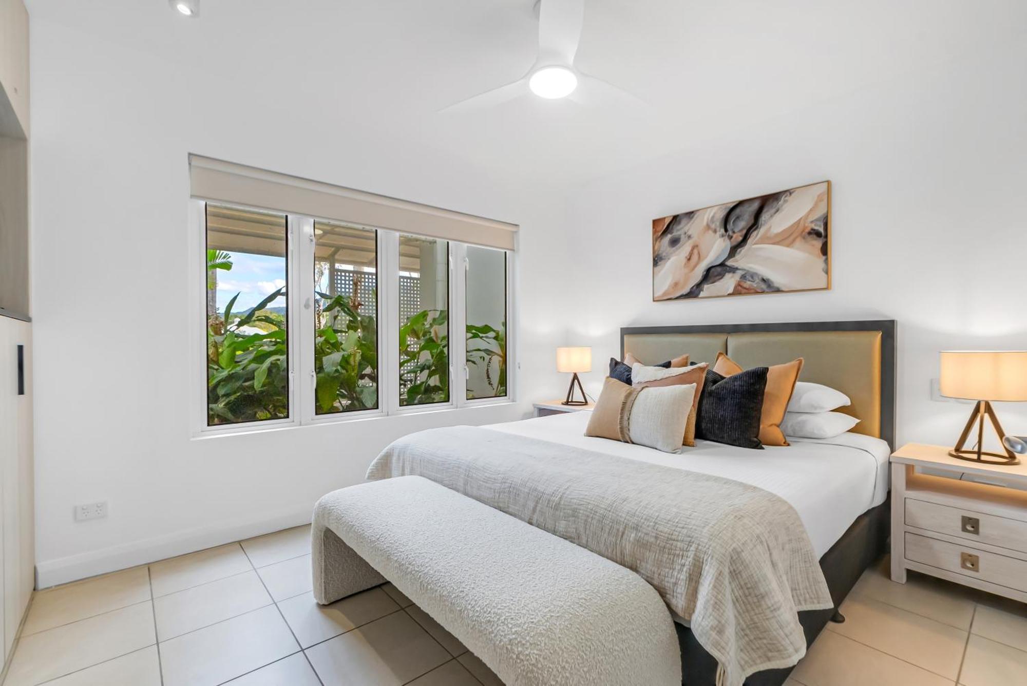 Elysium Private Apartments At Beach Club & Spa Palm Cove Exterior photo