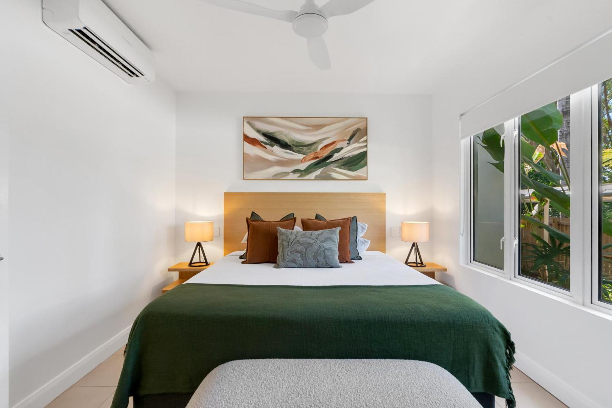 Elysium Private Apartments At Beach Club & Spa Palm Cove Exterior photo